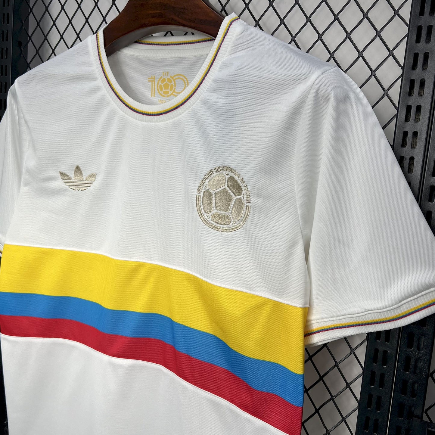 CAMISETA CENTENARIO SELECCIÓN COLOMBIA